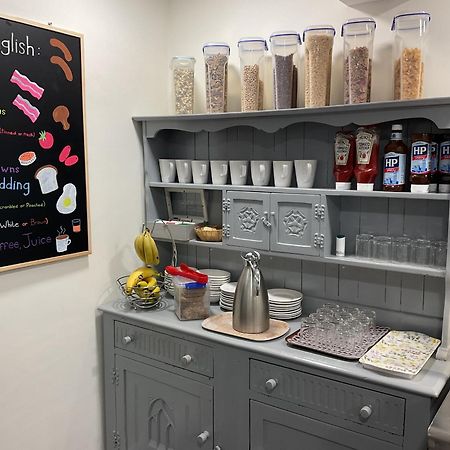 ホテル The Claremont Preston プレストン エクステリア 写真