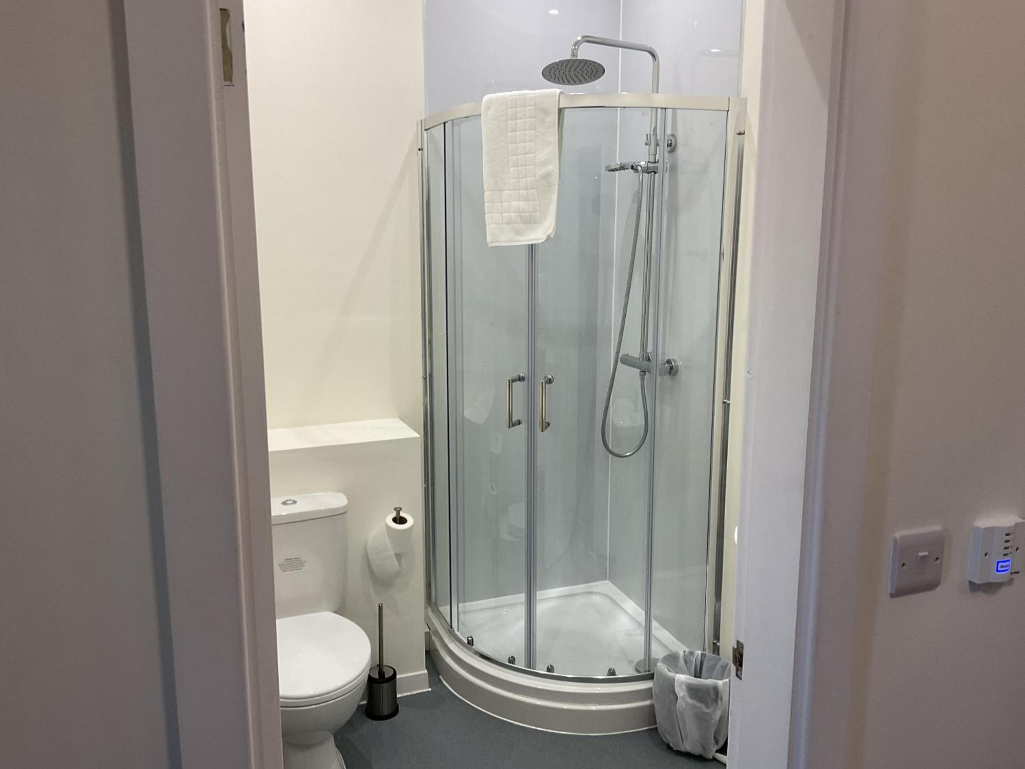 ホテル The Claremont Preston プレストン エクステリア 写真