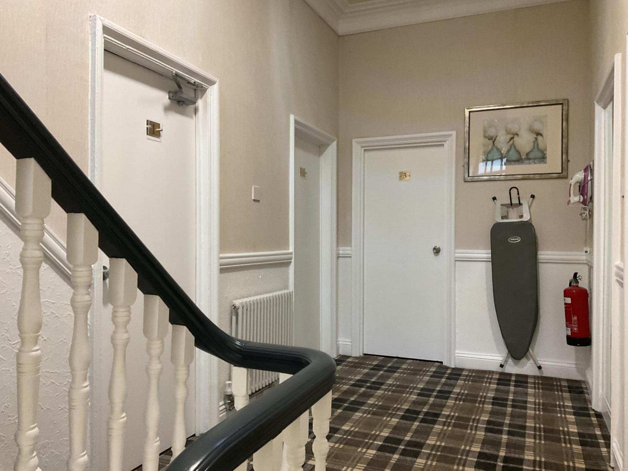 ホテル The Claremont Preston プレストン エクステリア 写真